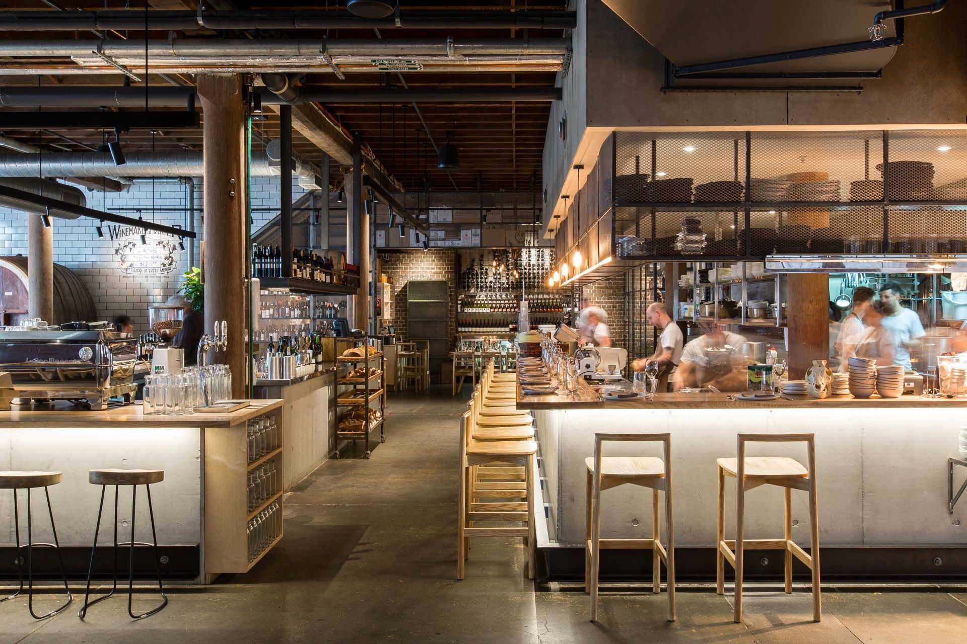 What are the expectations of restaurants and customers post COVID-19?