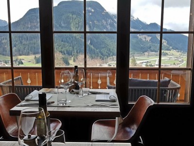 Hotel Huus Gstaad - Switzerland